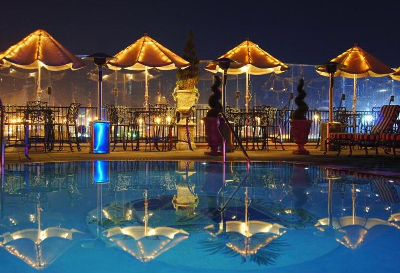 هتل Market Pavilion