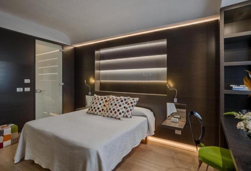 Fotos del hotel Mastino:  4 Fotos del hotel Mastino:  4