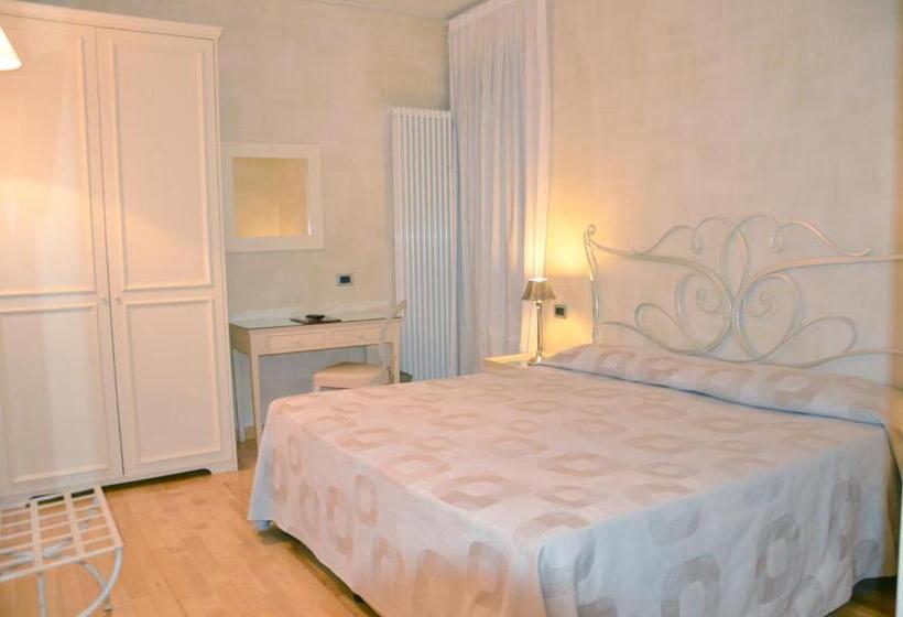 Fotos del hotel Mastino:  13 Fotos del hotel Mastino:  13