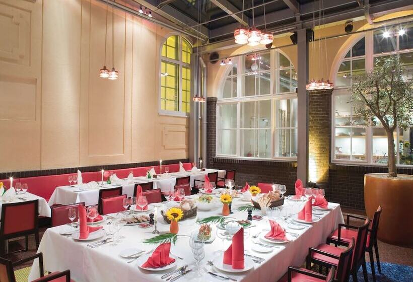 Fotos del hotel Movenpick Hotel Berlin:  3