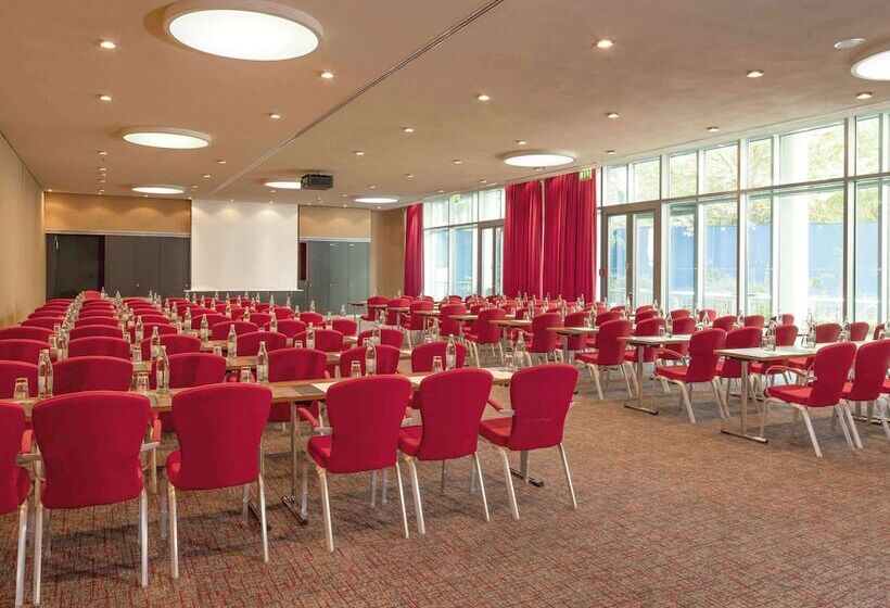 Fotos del hotel Movenpick Hotel Berlin:  8