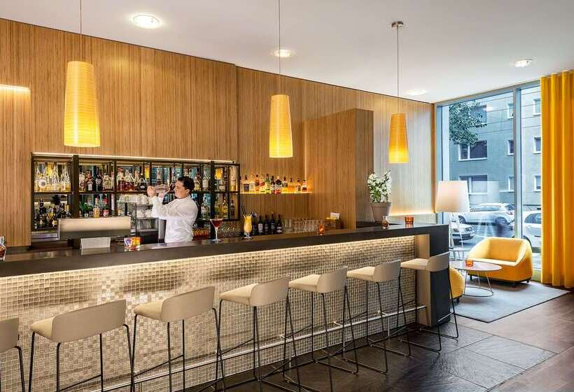 호텔 NH Dusseldorf City Nord