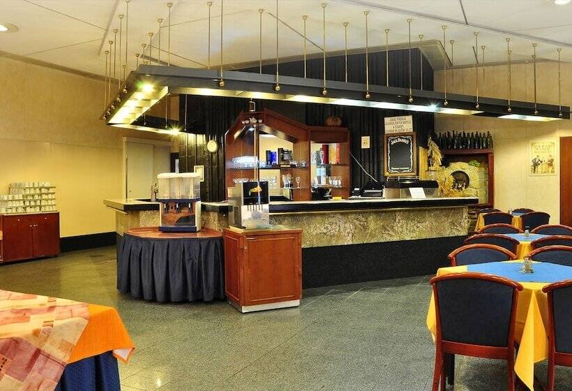 Fotos del hotel Olympik Tristar:  38