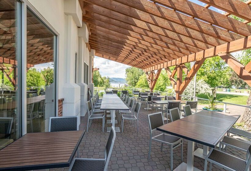 Prestige Harbourfront Resort, Worldhotels Luxury