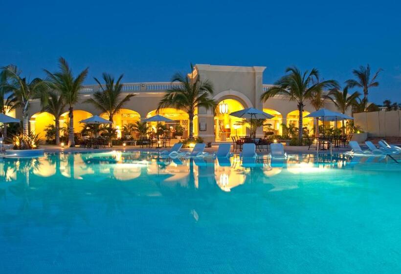 Hotel Pueblo Bonito Emerald Bay  All Inclusive