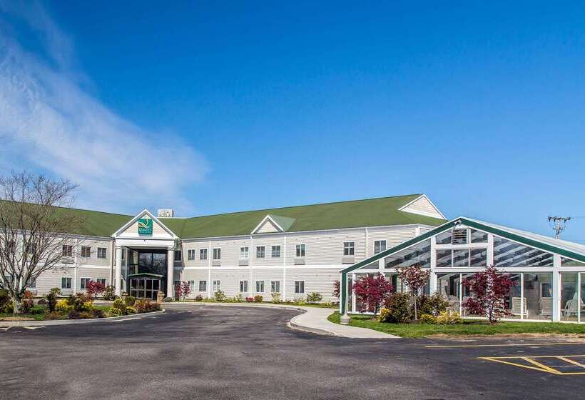 هتل Quality Inn & Suites Middletown  Newport