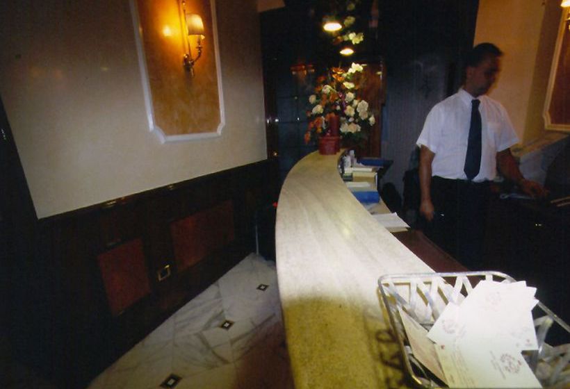Fotos del hotel Hotel Quisisana:  17