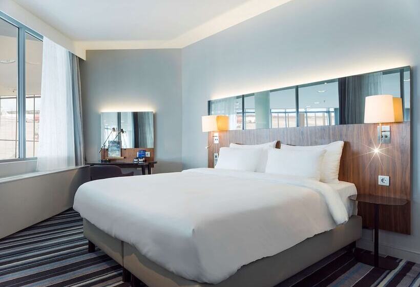 Fotos del hotel Radisson Blu Airport Terminal:  1