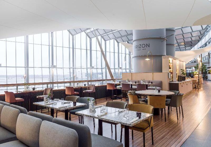 هتل Radisson Blu Airport Terminal