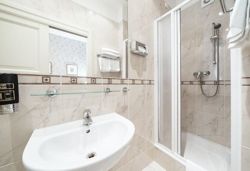 Fotos del hotel Raffaello:  8