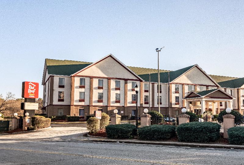 هتل Red Roof Plus+ & Suites Atlanta Airport South