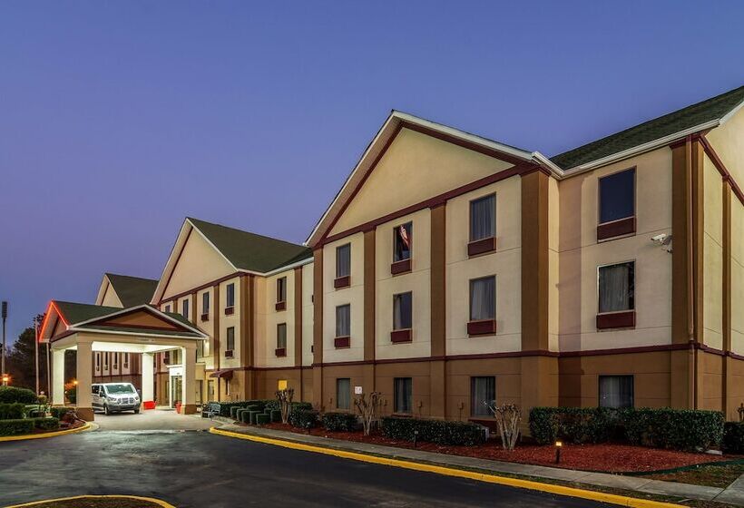 هتل Red Roof Plus+ & Suites Atlanta Airport South