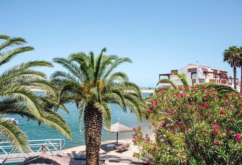 هتل Relais Et Chateaux Thalasso & Spa Ile De La Lagune