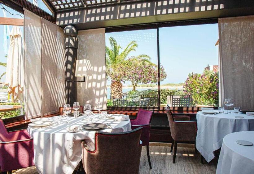 هتل Relais Et Chateaux Thalasso & Spa Ile De La Lagune