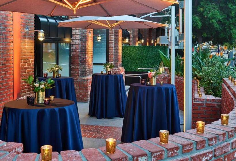 هتل Republic San Diego, Autograph Collection