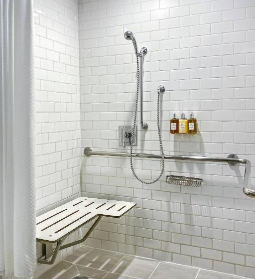 هتل Republic San Diego, Autograph Collection