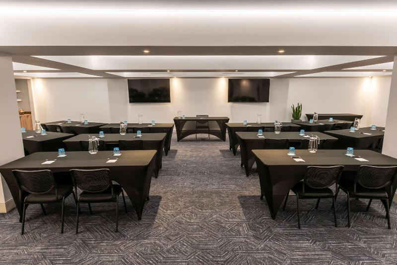 Royal William, Ascend Hotel Collection