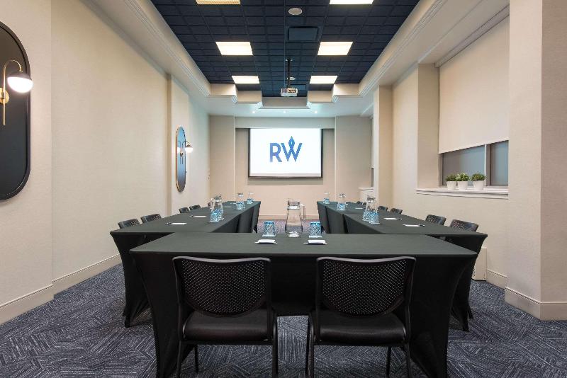 Royal William, Ascend Hotel Collection