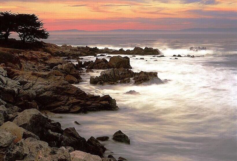 Szálloda Sea Breeze Inn  Pacific Grove