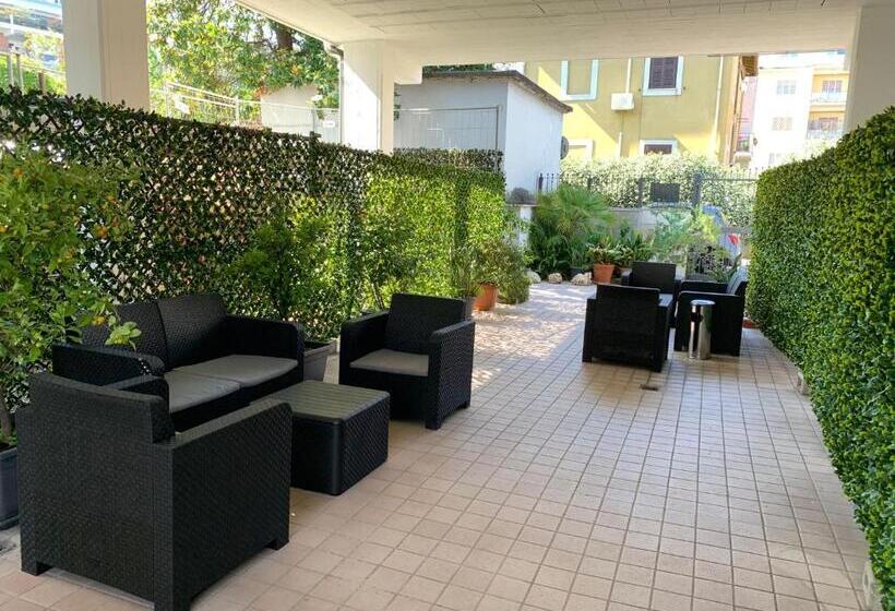 Fotos del hotel Sisto V:  9