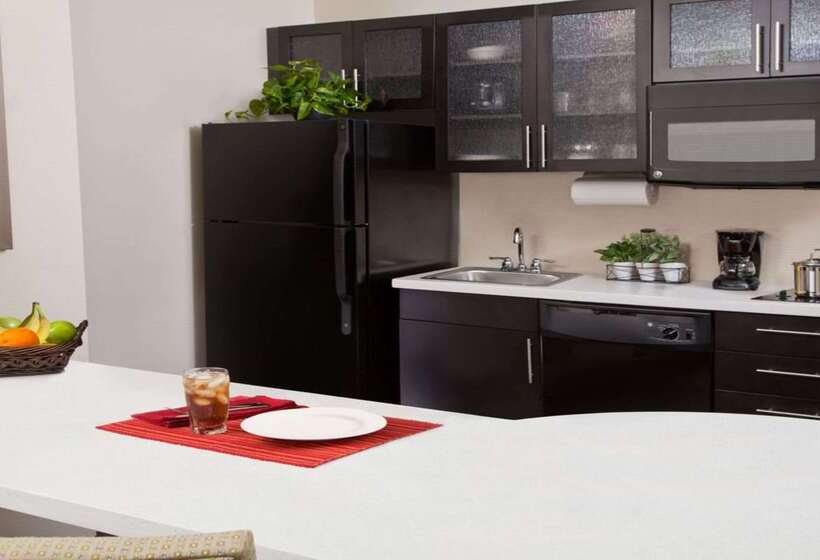 هتل Sonesta Simply Suites Baltimore Bwi Airport