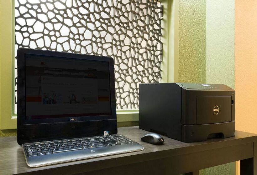 هتل Sonesta Simply Suites Las Vegas Convention Center
