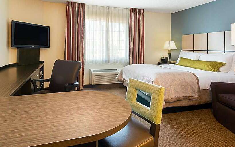 هتل Sonesta Simply Suites Las Vegas Convention Center