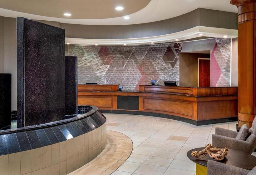هتل Springhill Suites By Marriott Norfolk Virginia Beach