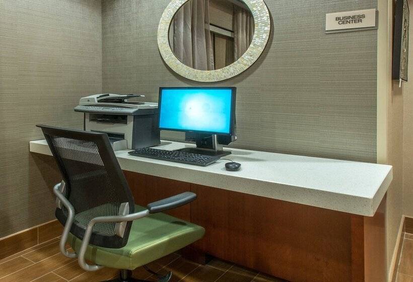 Отель Springhill Suites By Marriott Orlando North/sanford