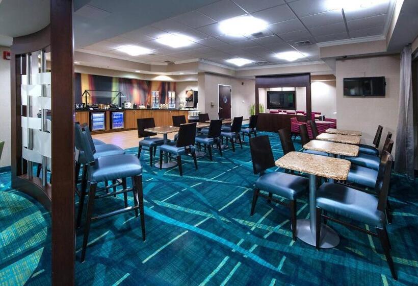 هتل Springhill Suites By Marriott Greensboro