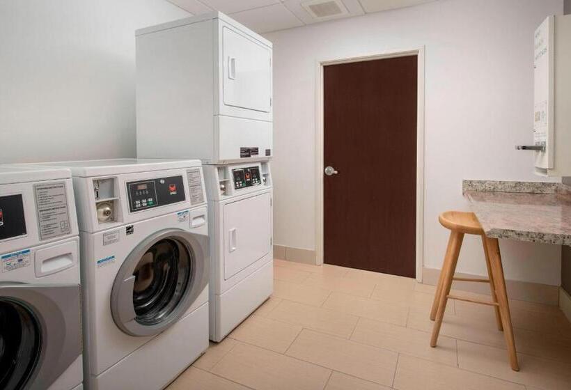 هتل Springhill Suites By Marriott Portland Hillsboro
