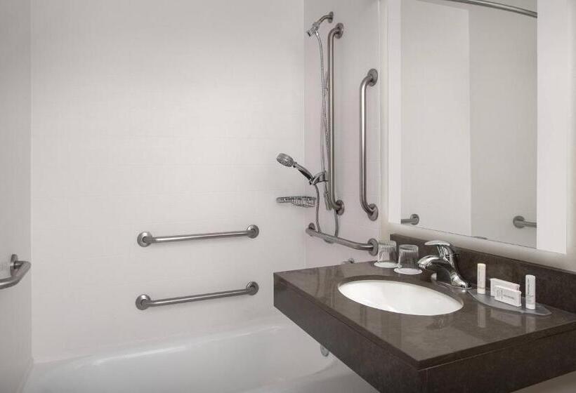 هتل Springhill Suites By Marriott Portland Hillsboro