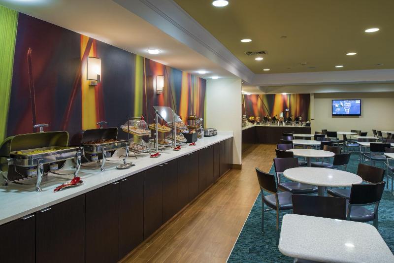 هتل Springhill Suites By Marriott Williamsburg