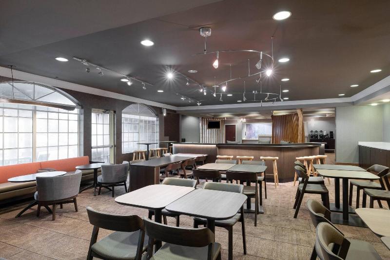 هتل Springhill Suites By Marriott Williamsburg