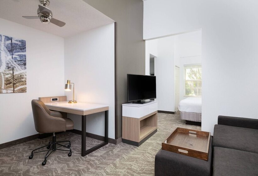 هتل Springhill Suites By Marriott Williamsburg