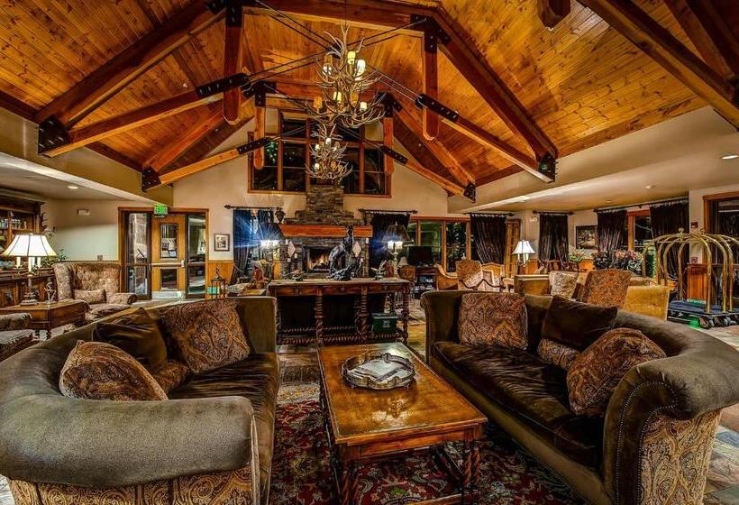 The Hotel Telluride