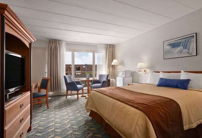 هتل Travelodge By Wyndham Niagara Falls At The Falls