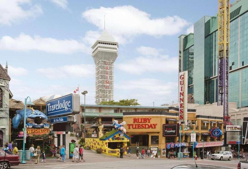 Hôtel Travelodge By Wyndham Niagara Falls At The Falls