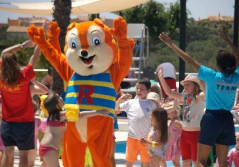 استراحتگاه Club Cala Romani