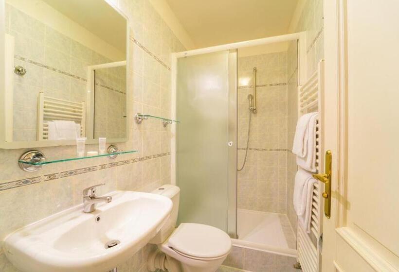 Fotos del hotel St George:  6