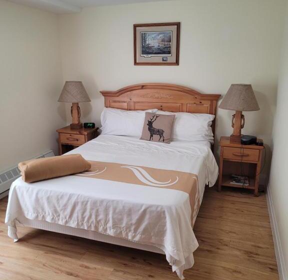 הוסטל Muskoka Lakes Hotel And Resorts