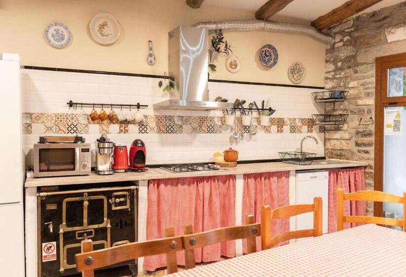 تختخواب و صبحانه Casa Rural Maza Especial Grupos