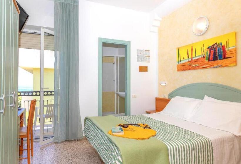 هتل Caravel B&b