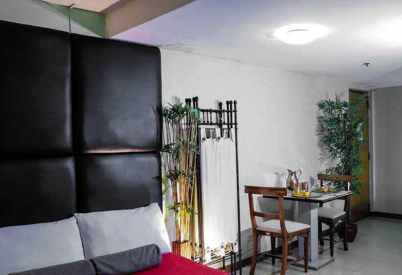 هتل Sprout Rooms