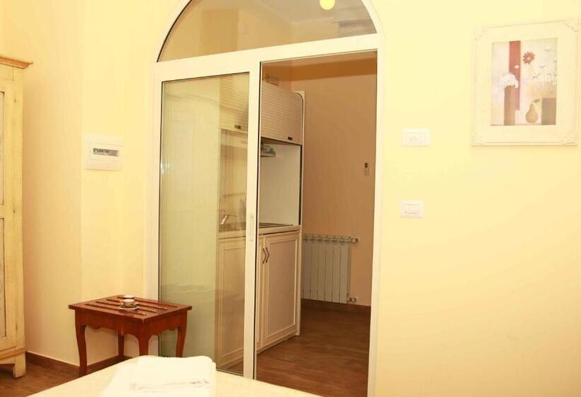 پانسیون Pascià Cappuccini