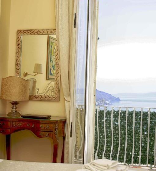 پانسیون Pascià Cappuccini