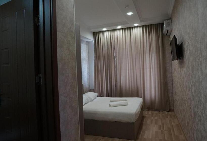 Tskaltubo Hotel Terrace