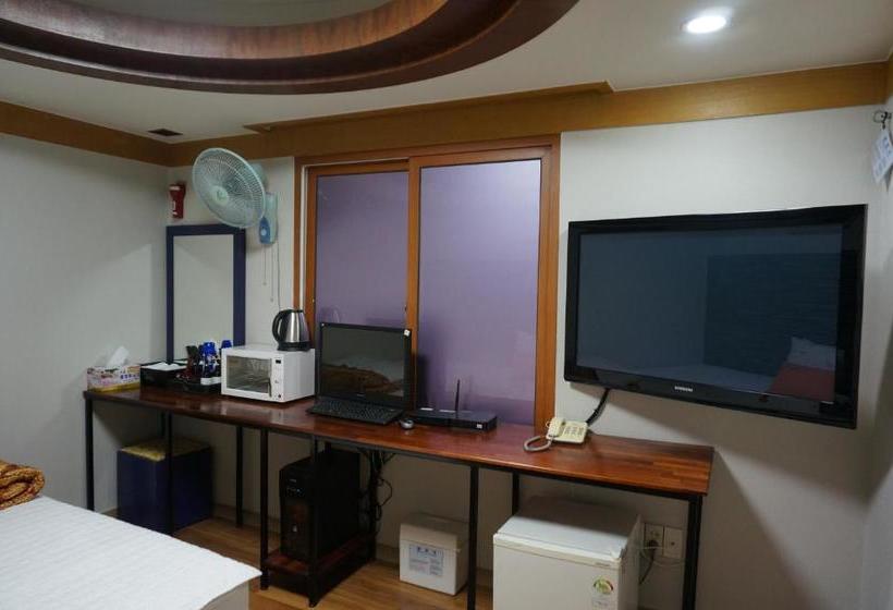 汽车旅馆  Busan Gwanganri Gung