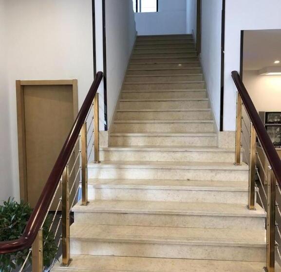 فندق 7days Premium Nanchang Liantang Yingbin Middle Avenue Xiaolan Industrial Park Branch