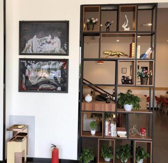 فندق 7days Premium Nanchang Liantang Yingbin Middle Avenue Xiaolan Industrial Park Branch